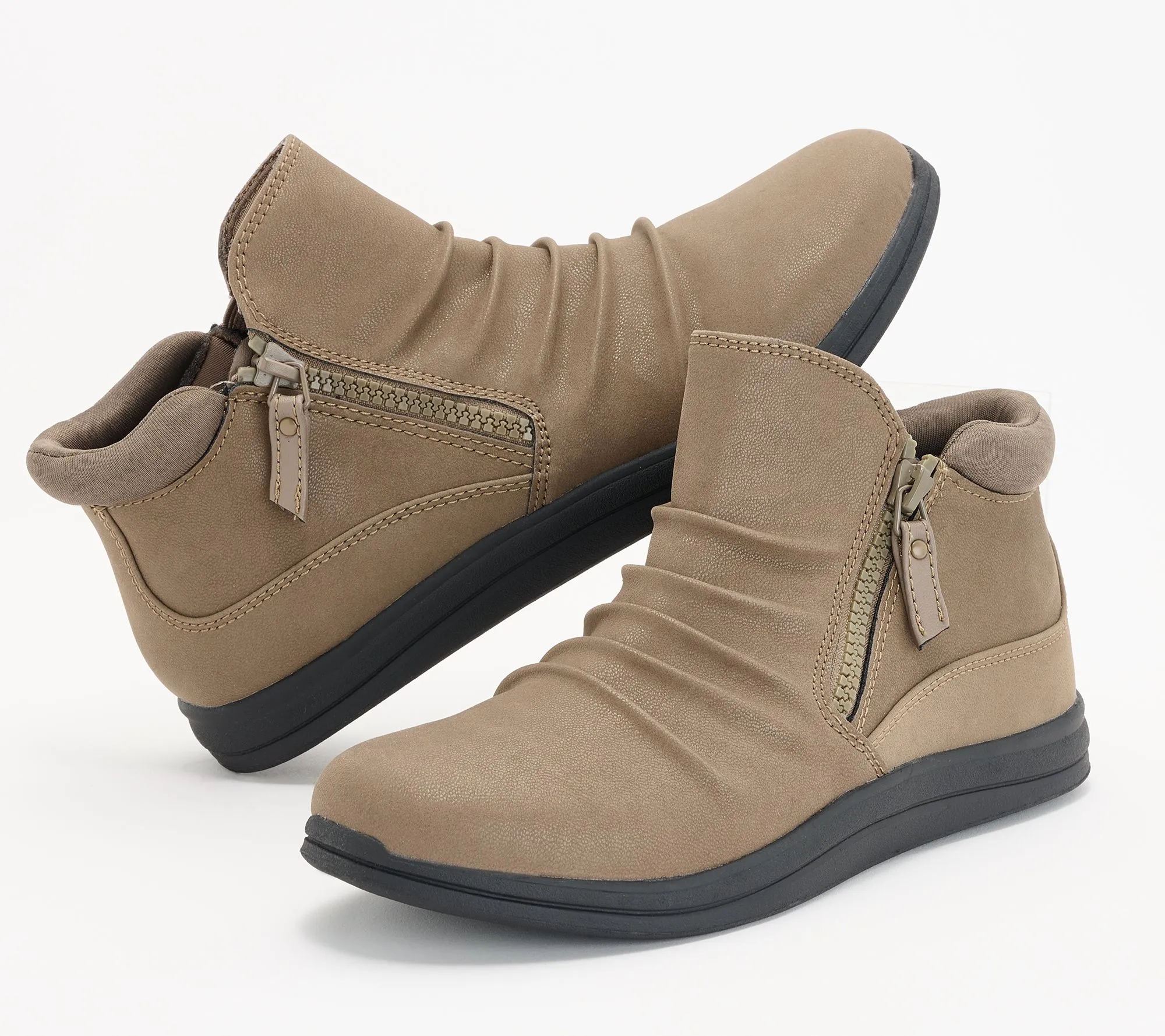 "As Is" Clarks Cloudsteppers Slip-On Booties Breeze Range