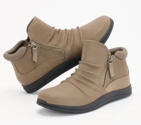 "As Is" Clarks Cloudsteppers Slip-On Booties Breeze Range