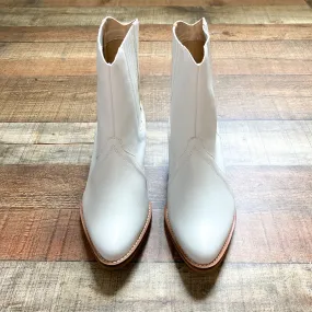 ARider Girl White Leather Booties- Size 8 (Brand New Condition)