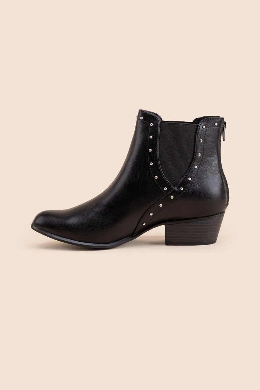 Espirit Teigan Studded Chelsea Boots