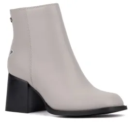 Olivia Miller Women's Star Ankle Block Heel Boots