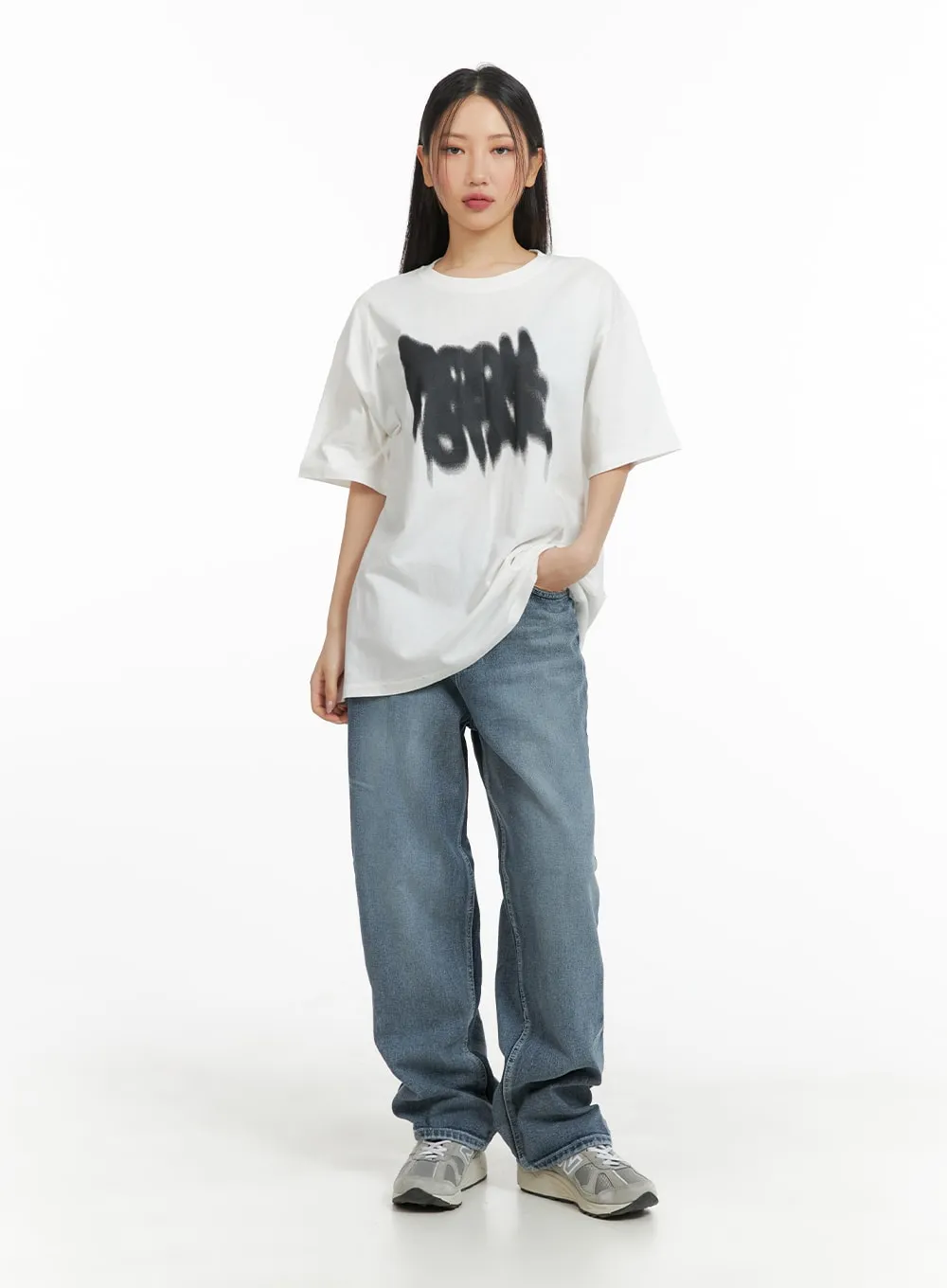 Oversized Graphic Tee CM418