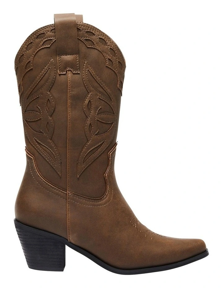 Rodeo Western Boots in Brown