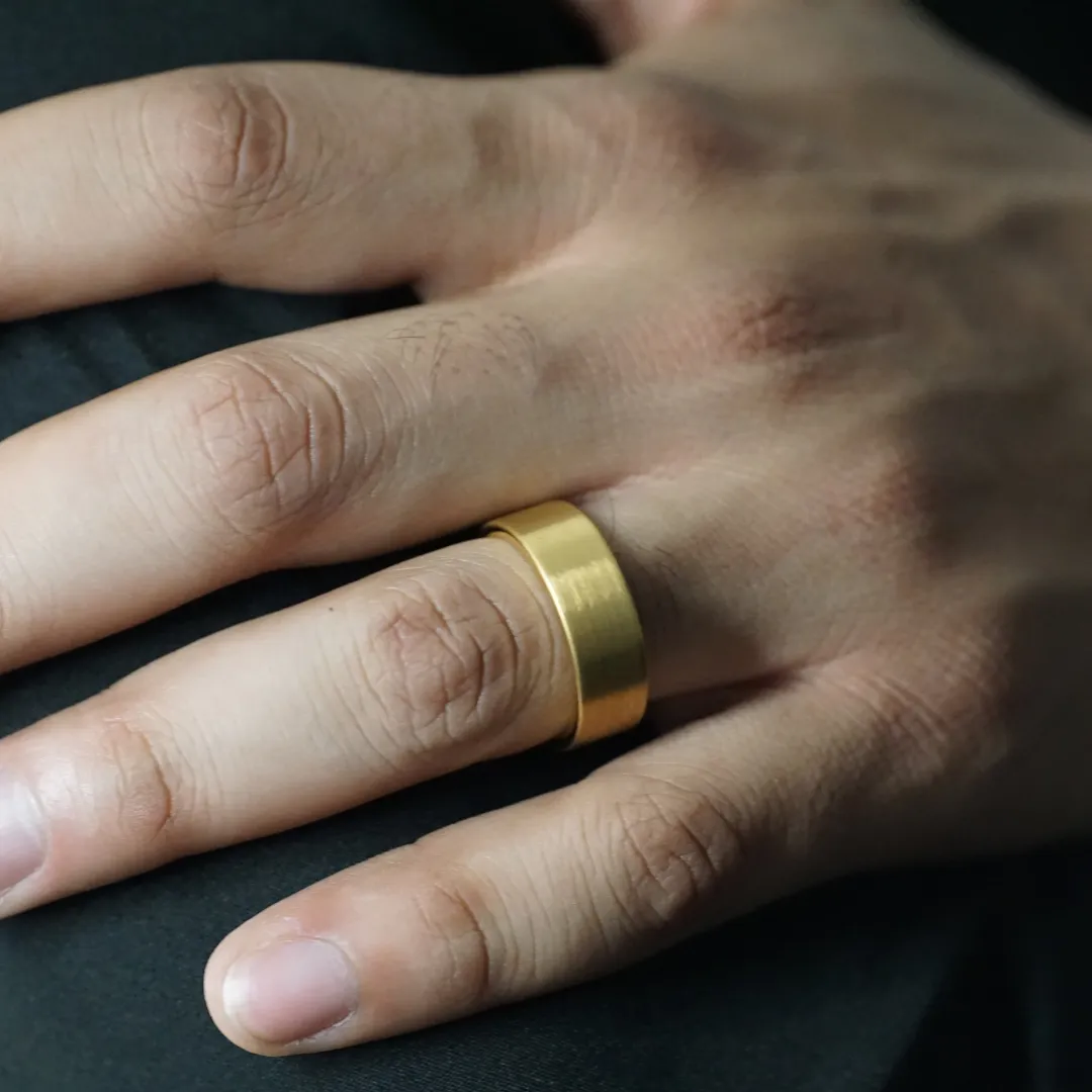 TUNGSTEN FLAT BRUSHED GOLD BAND