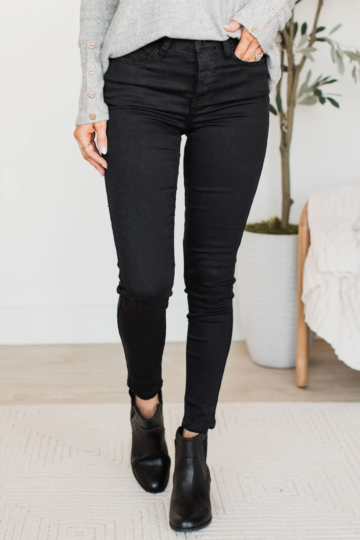 Vervet Skinny Jeans- Lottie Wash