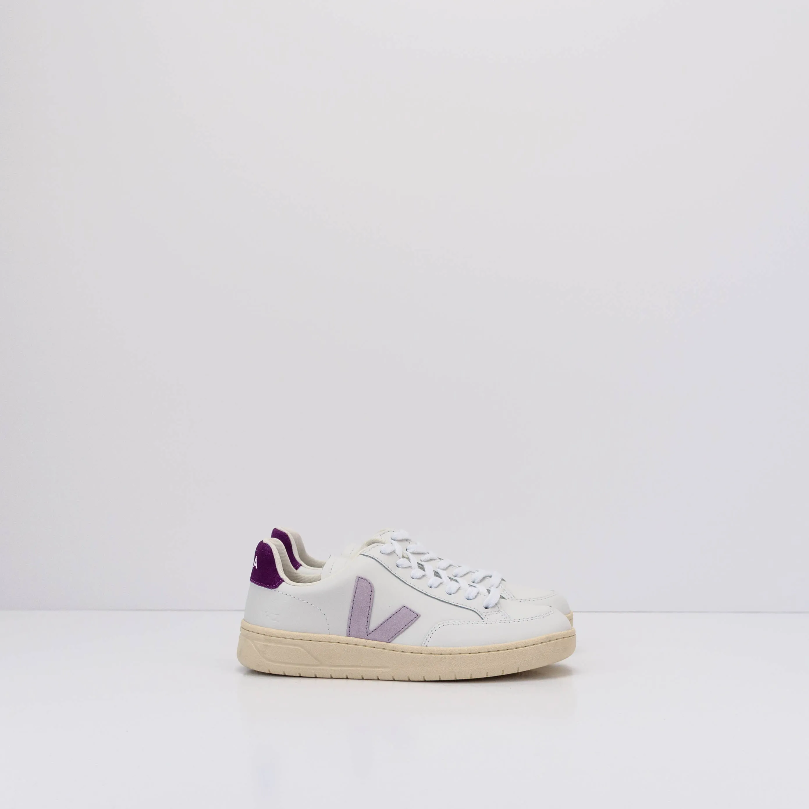 ZAPATILLA - VEJA - V-12 LEATHER EXTRA WHITE PARME MAGENTA XD0203301A